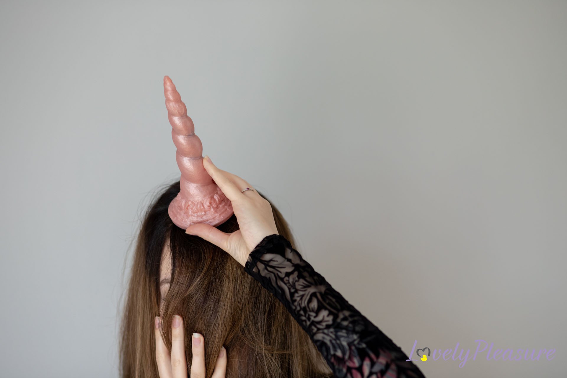 Image à la une du test du gode Nymf - Fera Daemon