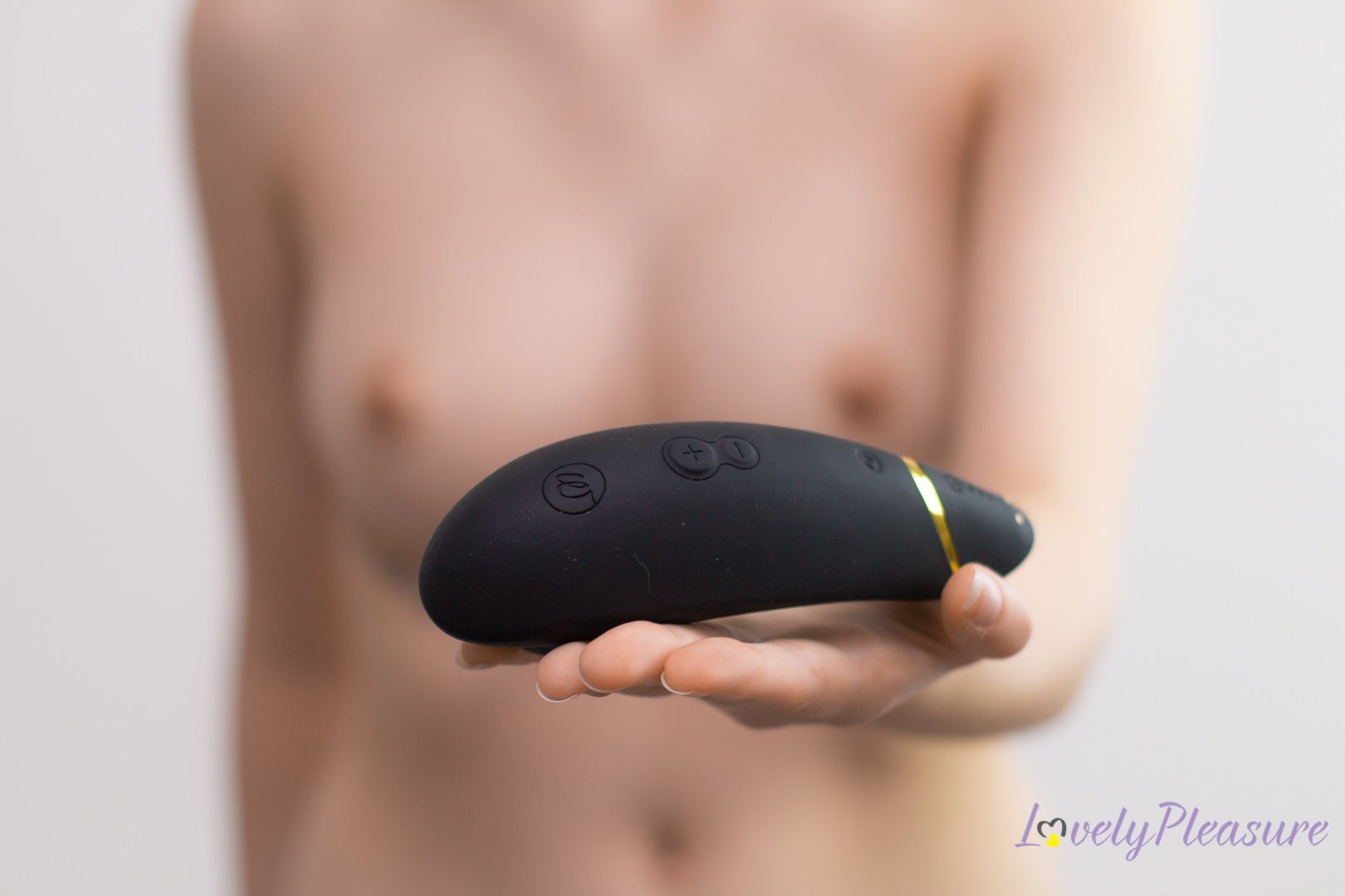 Image à la une du test du Womanizer Premium - Stimulateur clitoridien