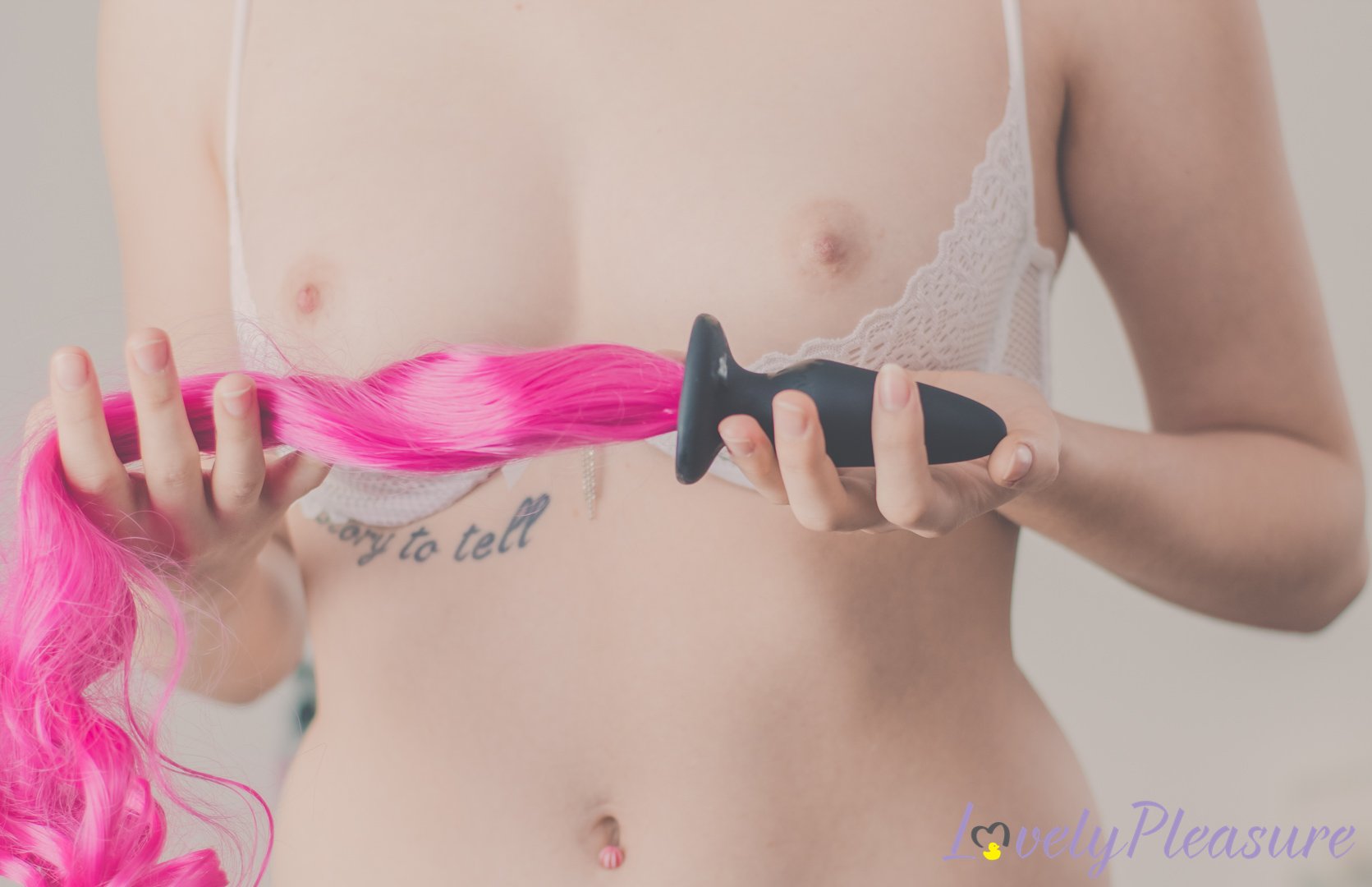 Photo 17 de Miss et le Plug Anal Unicorn Tails - NSNovelties