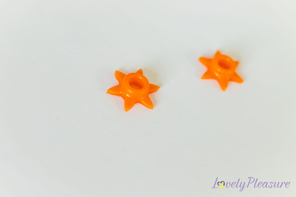 Photo 1 de Miss et des anneaux pour tétons étoiles en silicones - SmartyKerson